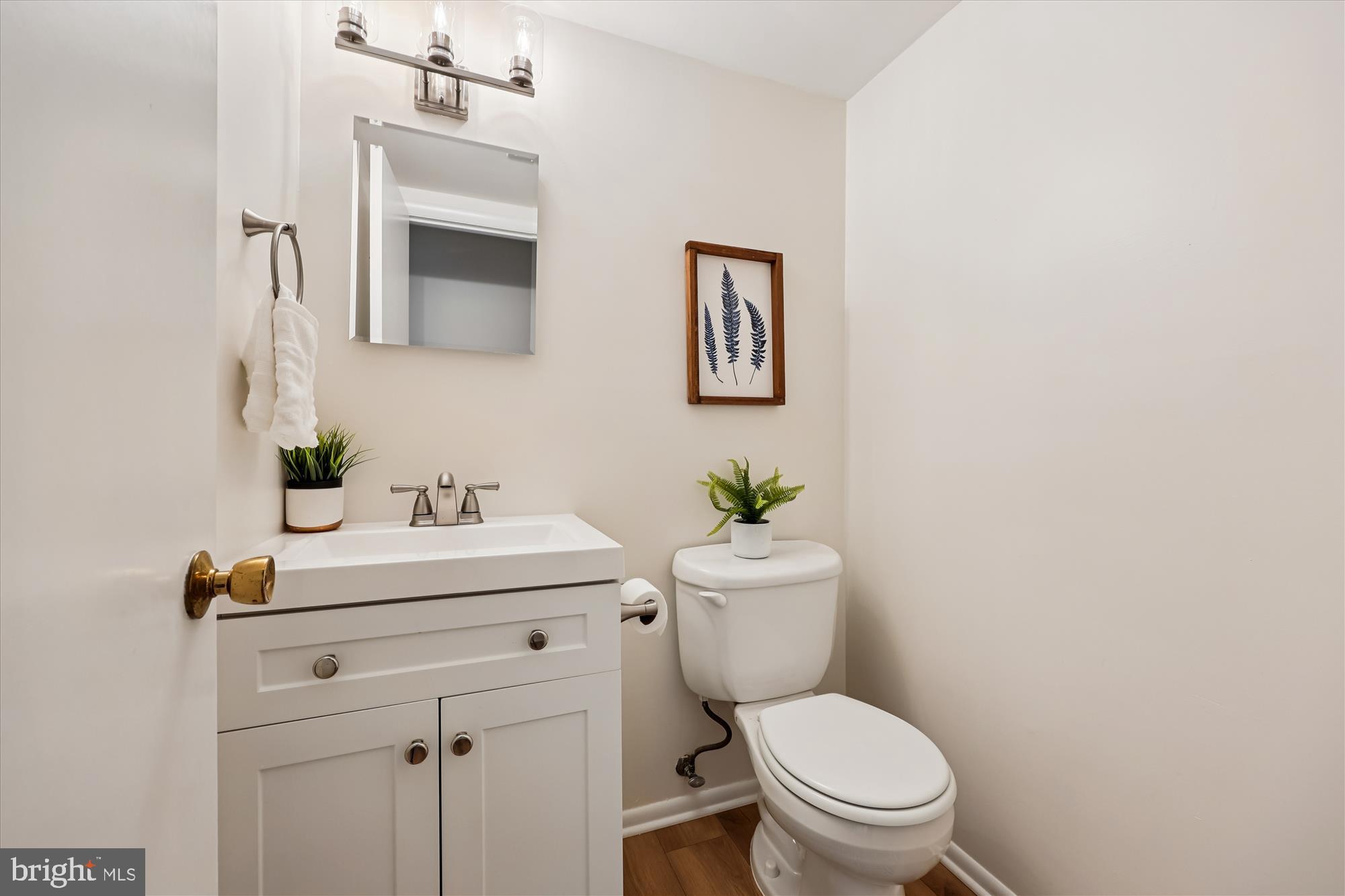 BEL PRE WOODS - Residential