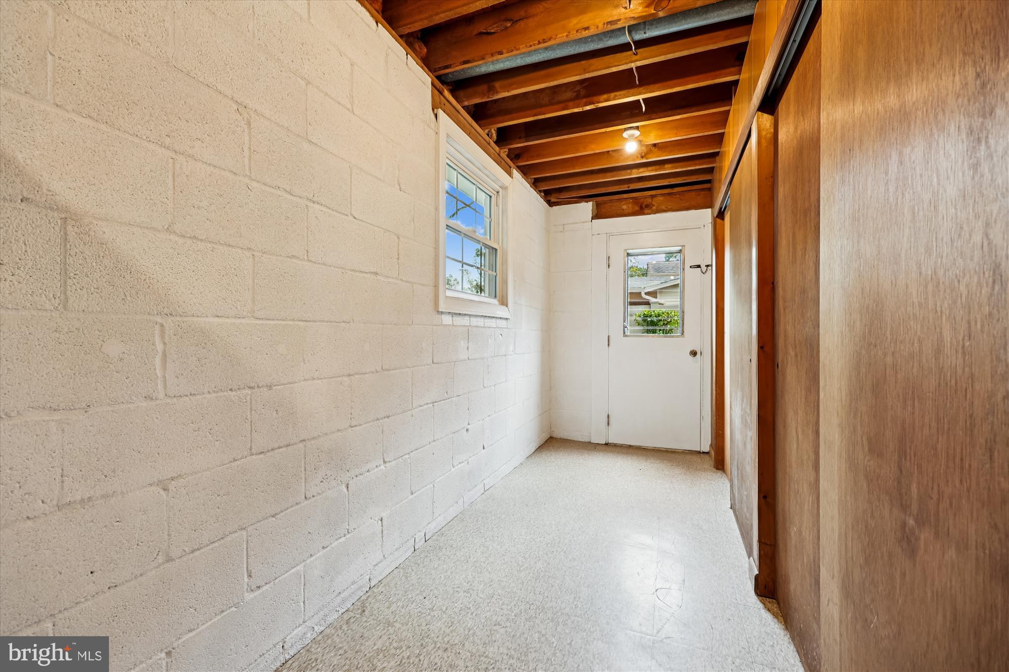 BEL PRE WOODS - Residential