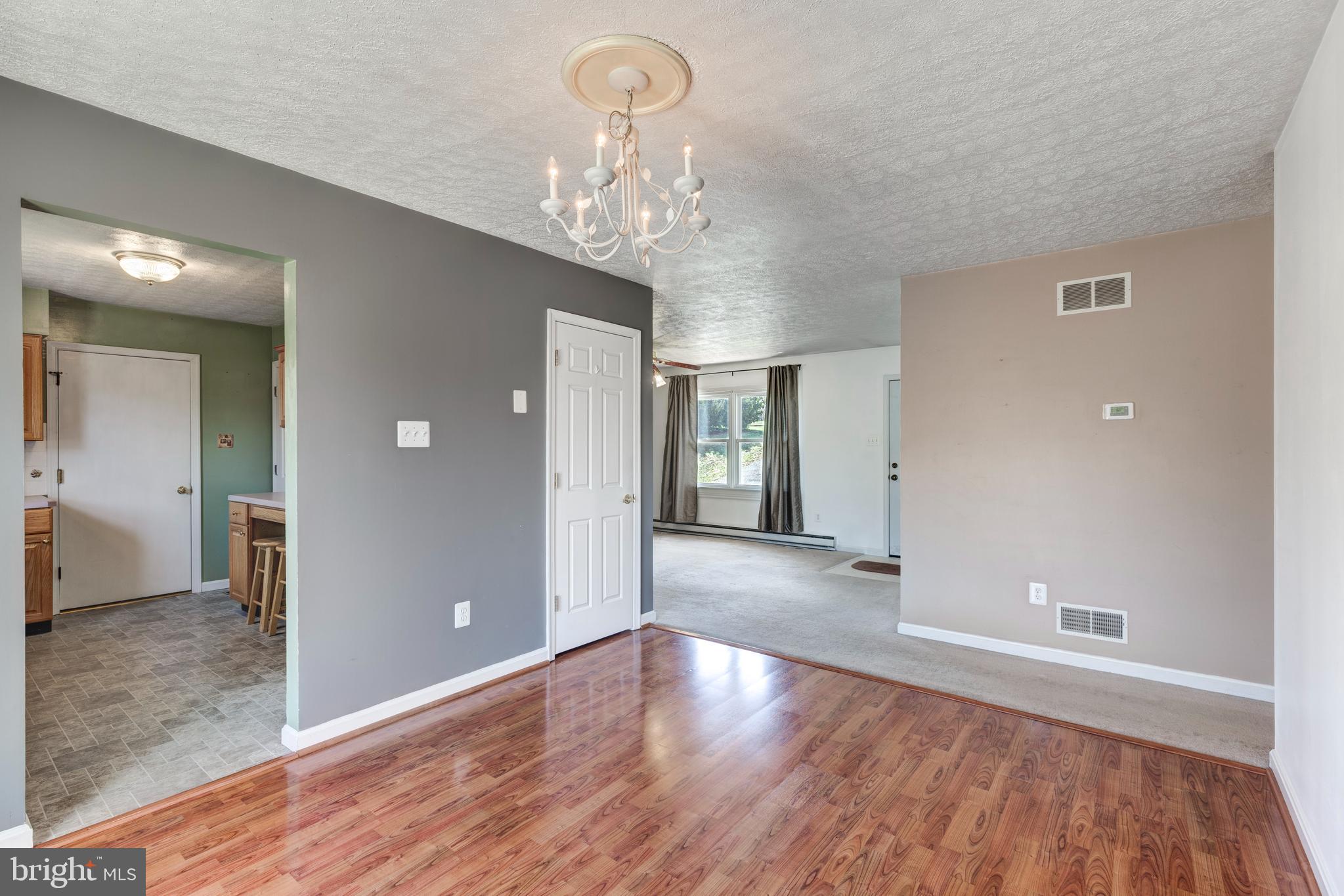 VALLEY VISTA - Residential