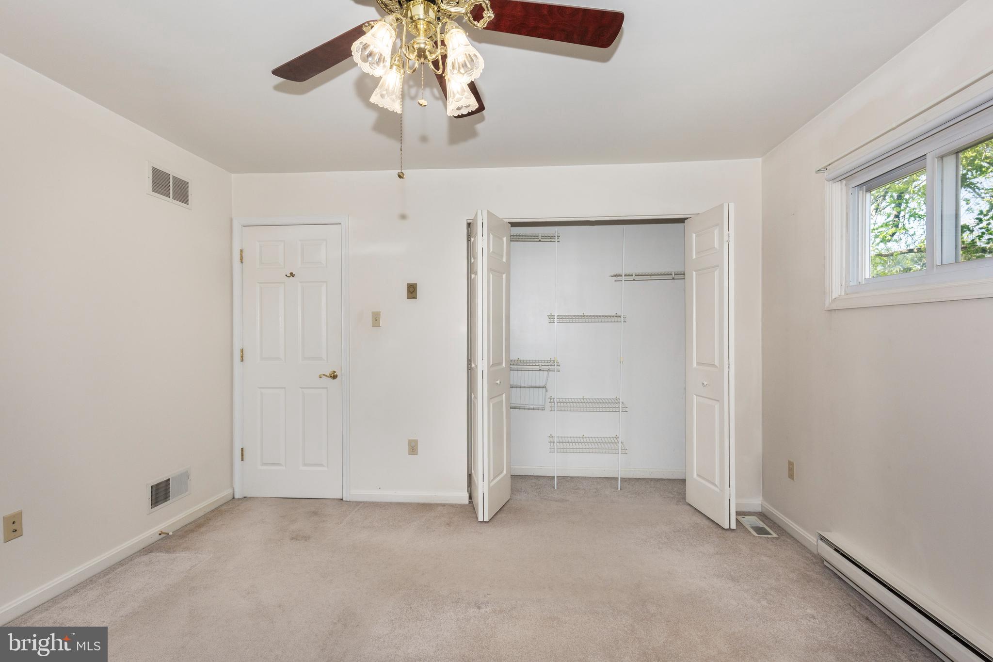 VALLEY VISTA - Residential