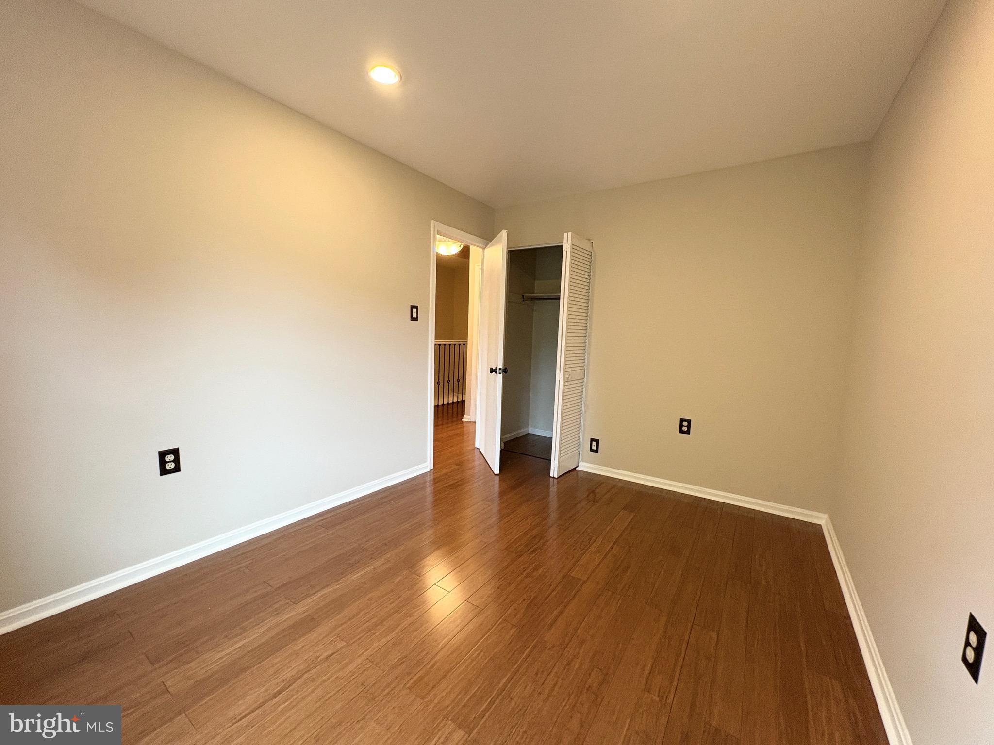 LAKE RIDGE - Residential Lease