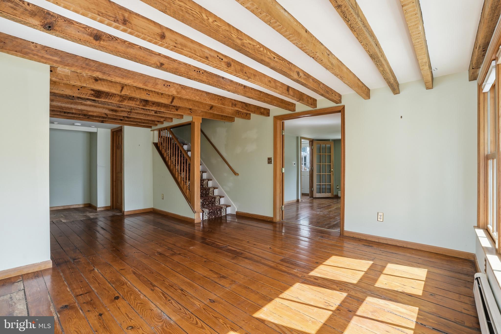 415 VILLAGE ROAD E