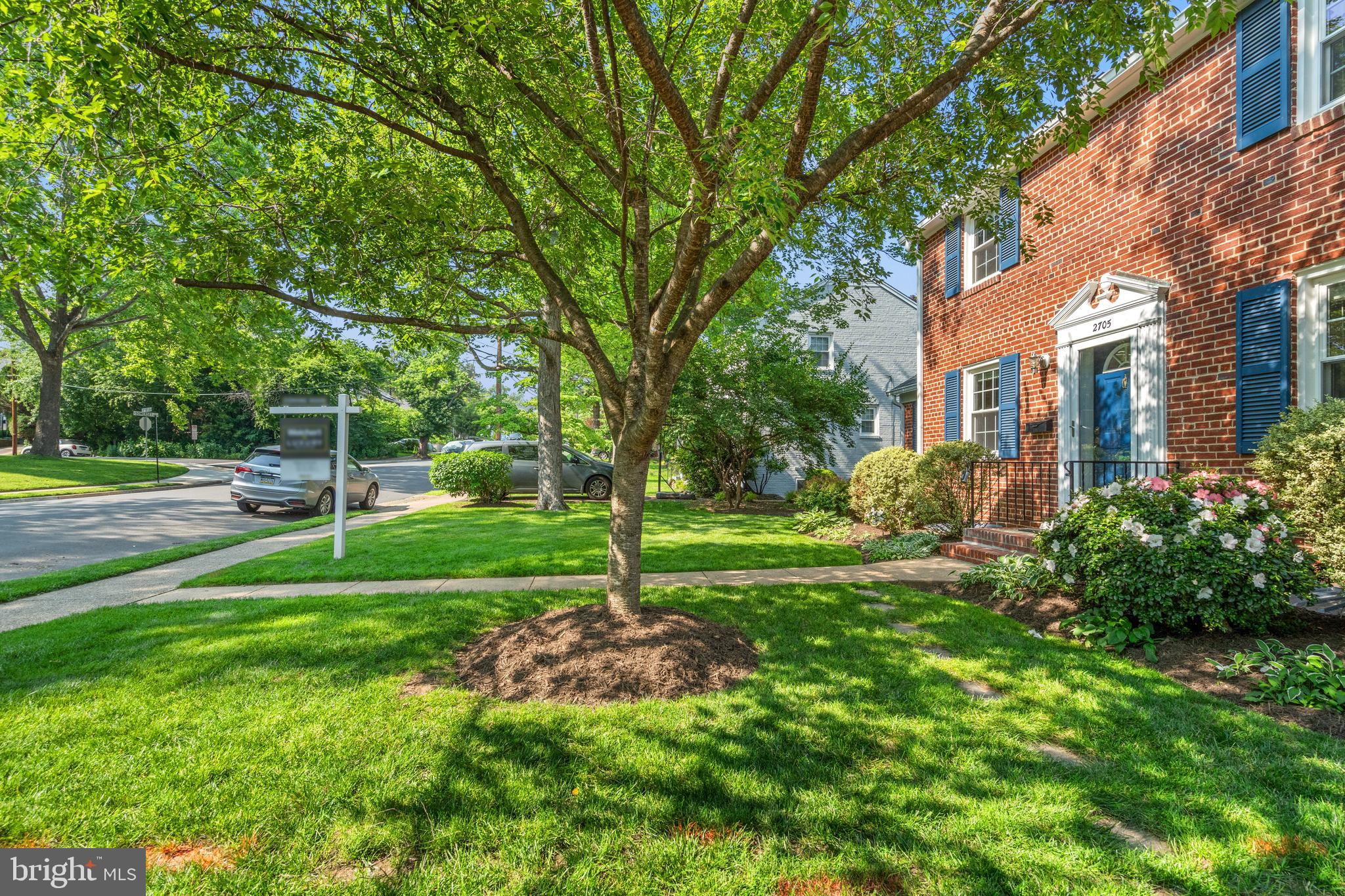 2705 N SOMERSET STREET
