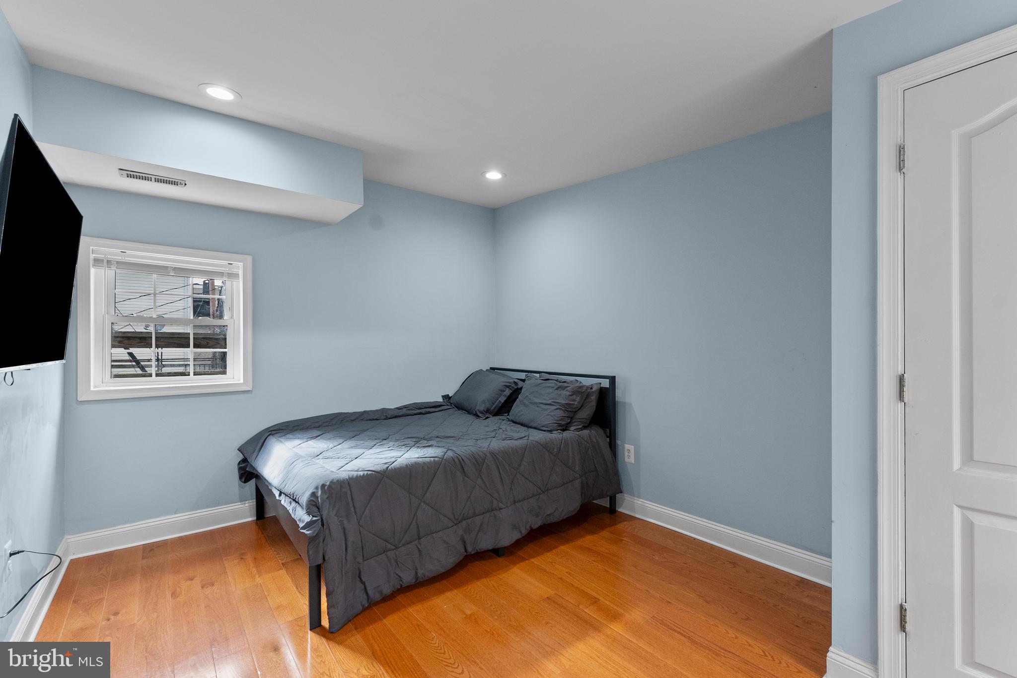 UPPER FELLS POINT - Residential Lease