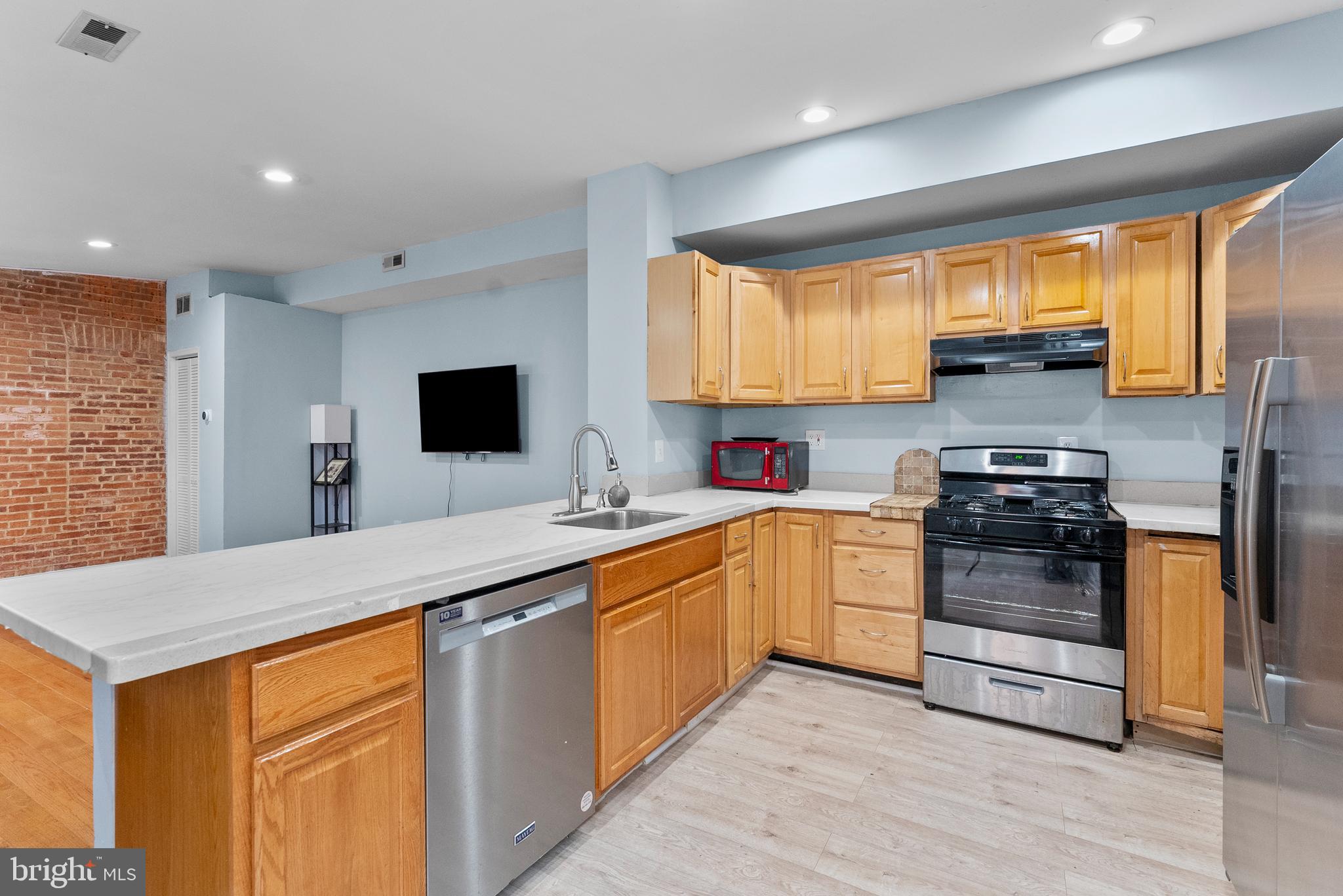 UPPER FELLS POINT - Residential Lease