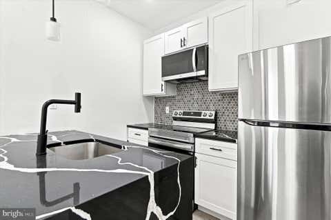Multifamily For Sale - 2328 Nicholas Street<br/> PHILADELPHIA, PA 19121