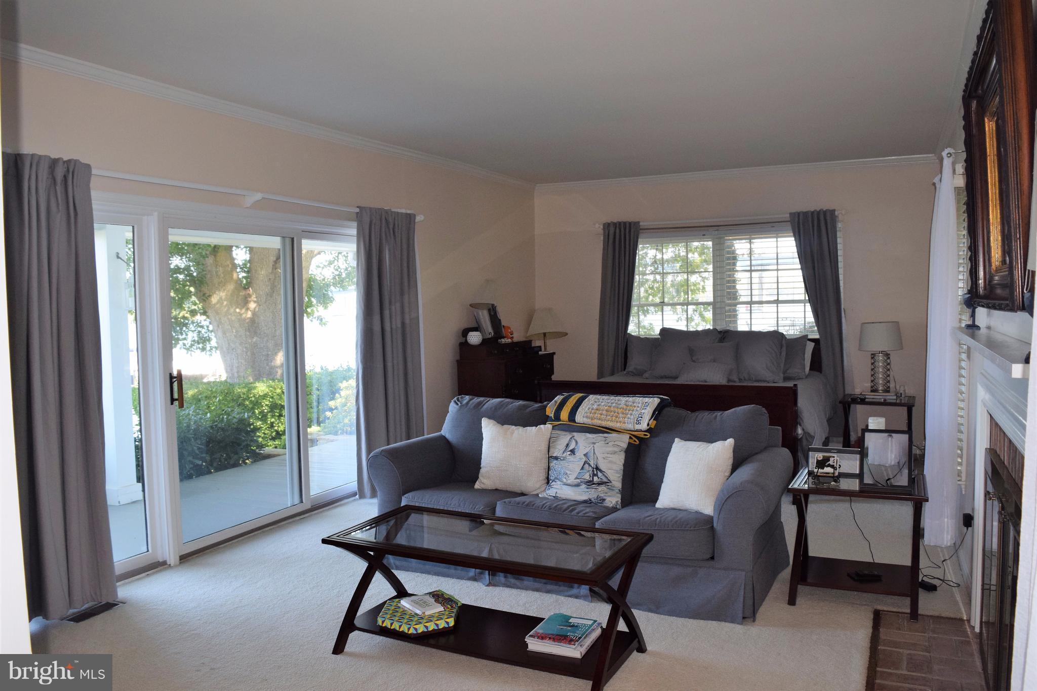 LINDAMOOR ON THE SEVERN - Residential Lease