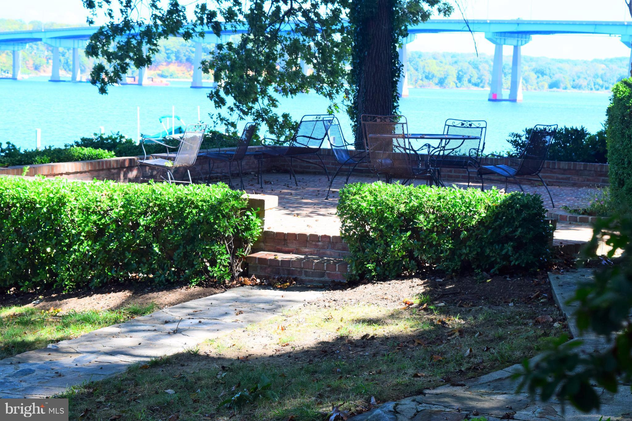 LINDAMOOR ON THE SEVERN - Residential Lease