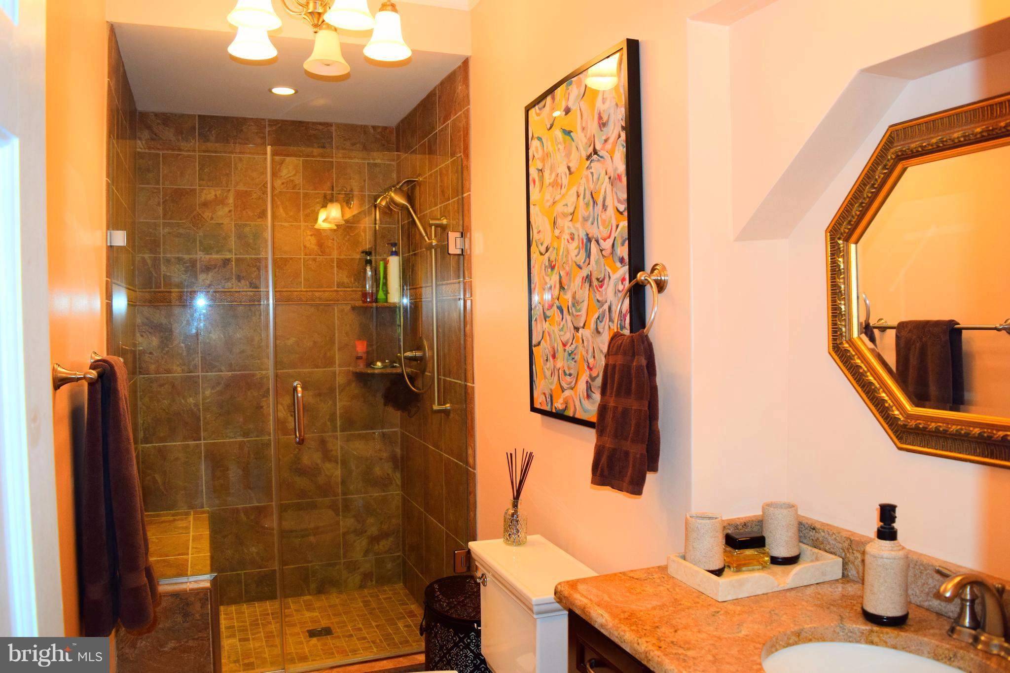 LINDAMOOR ON THE SEVERN - Residential Lease