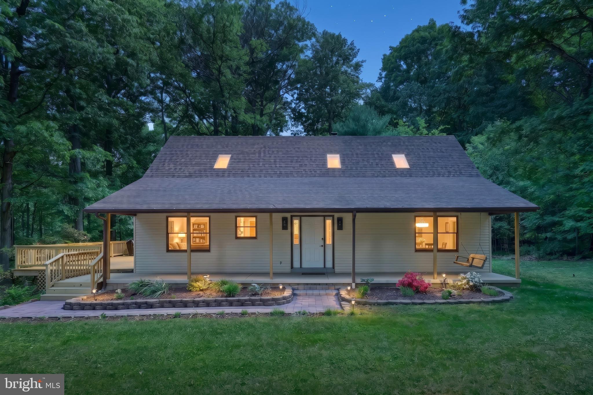 2429 TALL OAK LANE