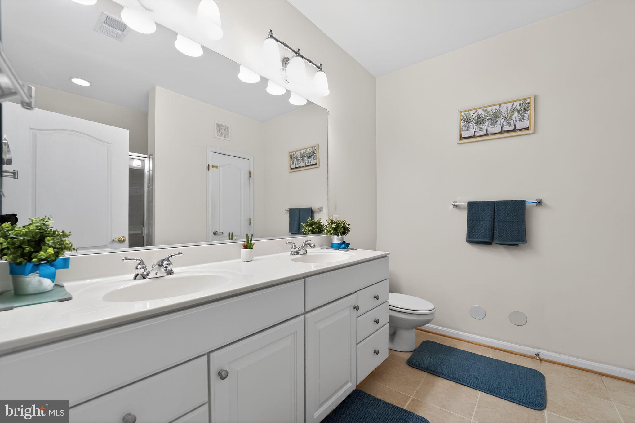 MAPLECREST - Residential