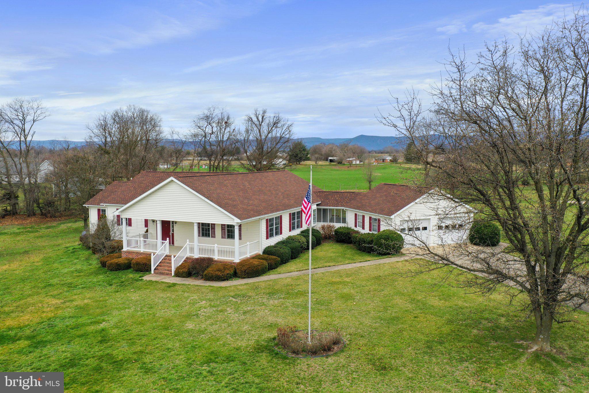 219 PARSONS POINT LANE