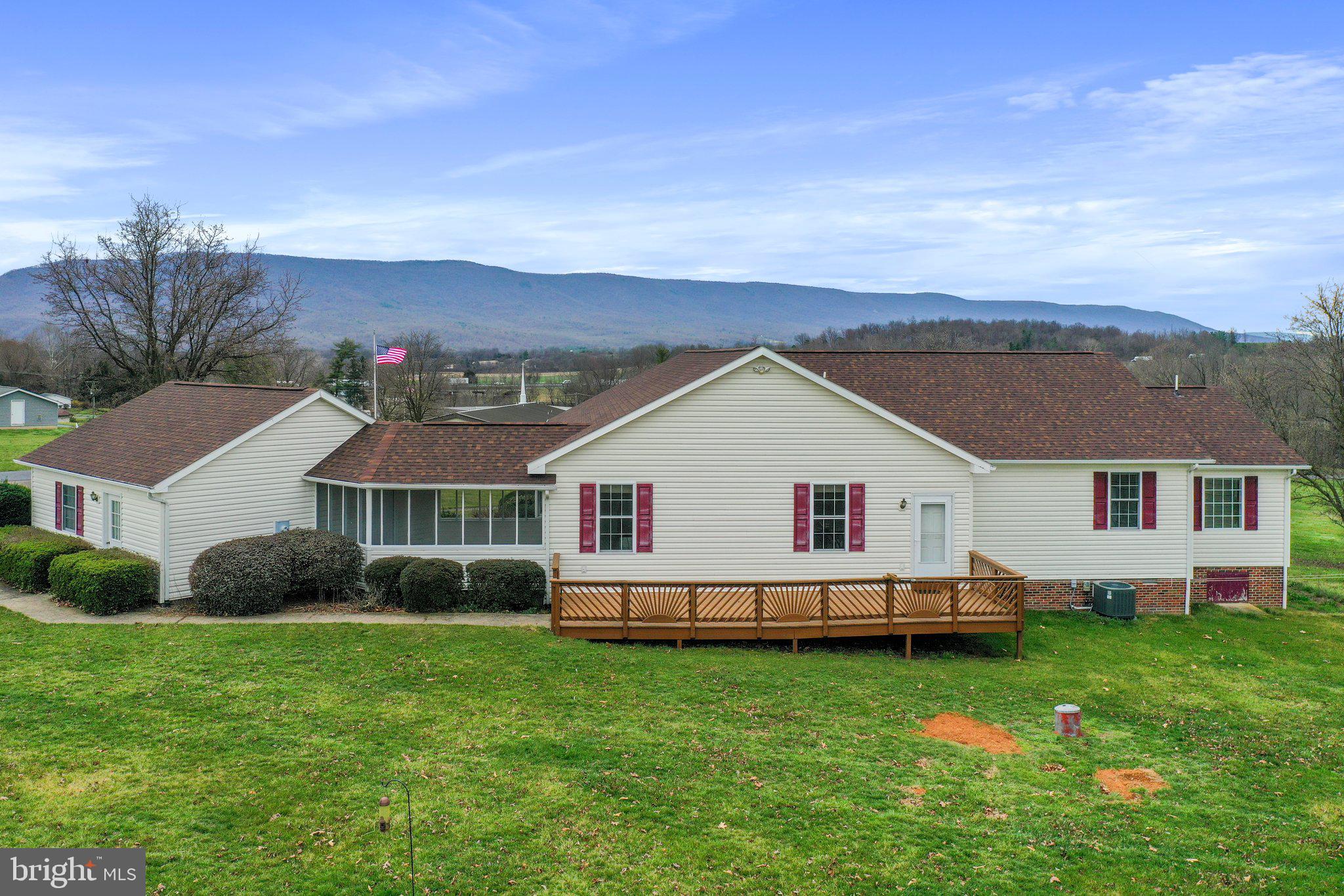 219 PARSONS POINT LANE