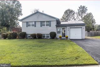 5 BENEDETTE DRIVE