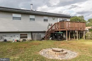 Waterford Works, New Jersey 08089, United States, 3 Bedrooms Bedrooms, ,2 BathroomsBathrooms,Residential,Pending,207984