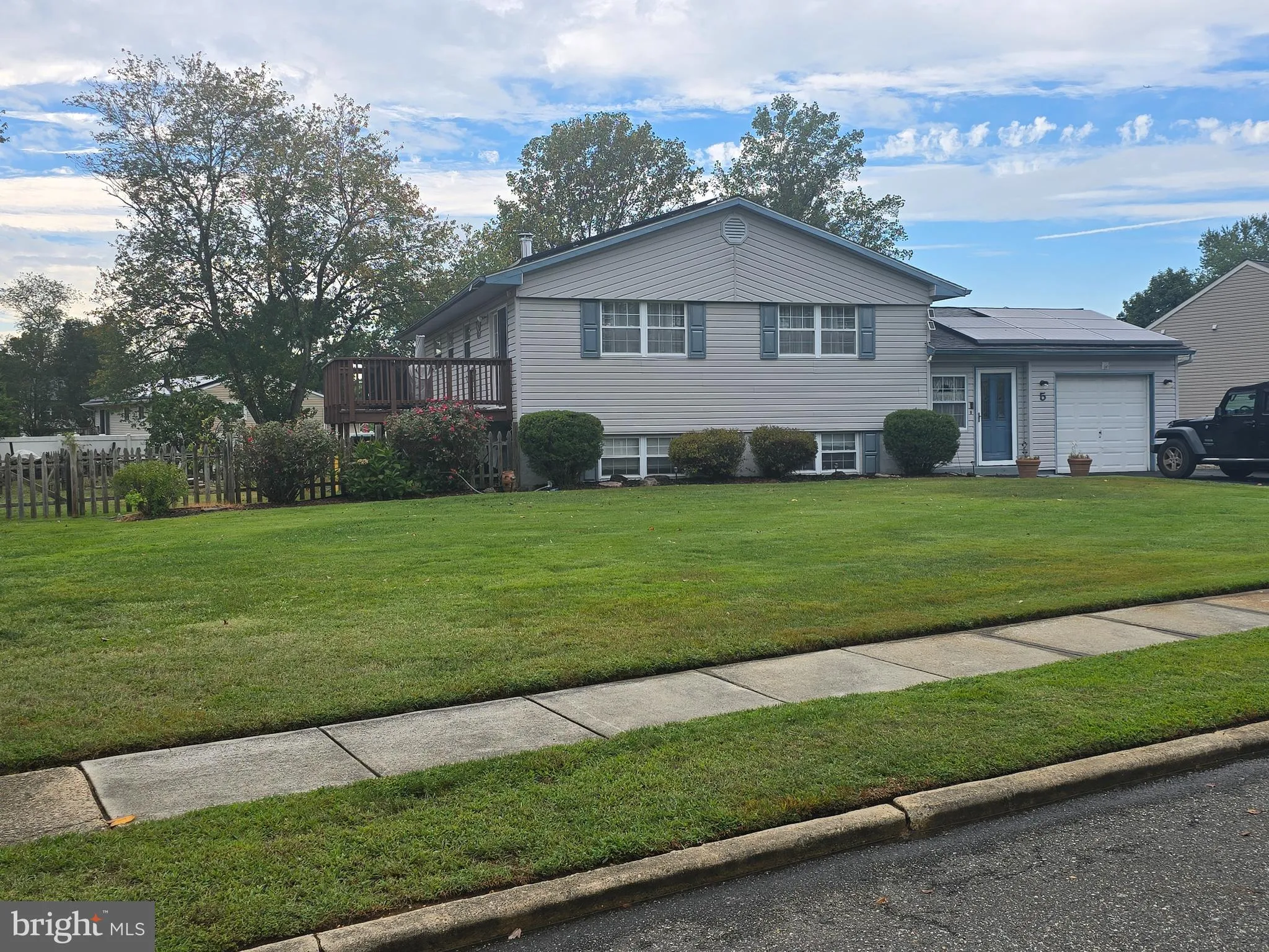 Waterford Works, New Jersey 08089, United States, 3 Bedrooms Bedrooms, ,2 BathroomsBathrooms,Residential,Pending,207984