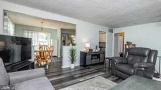 Waterford Works, New Jersey 08089, United States, 3 Bedrooms Bedrooms, ,2 BathroomsBathrooms,Residential,Pending,207984