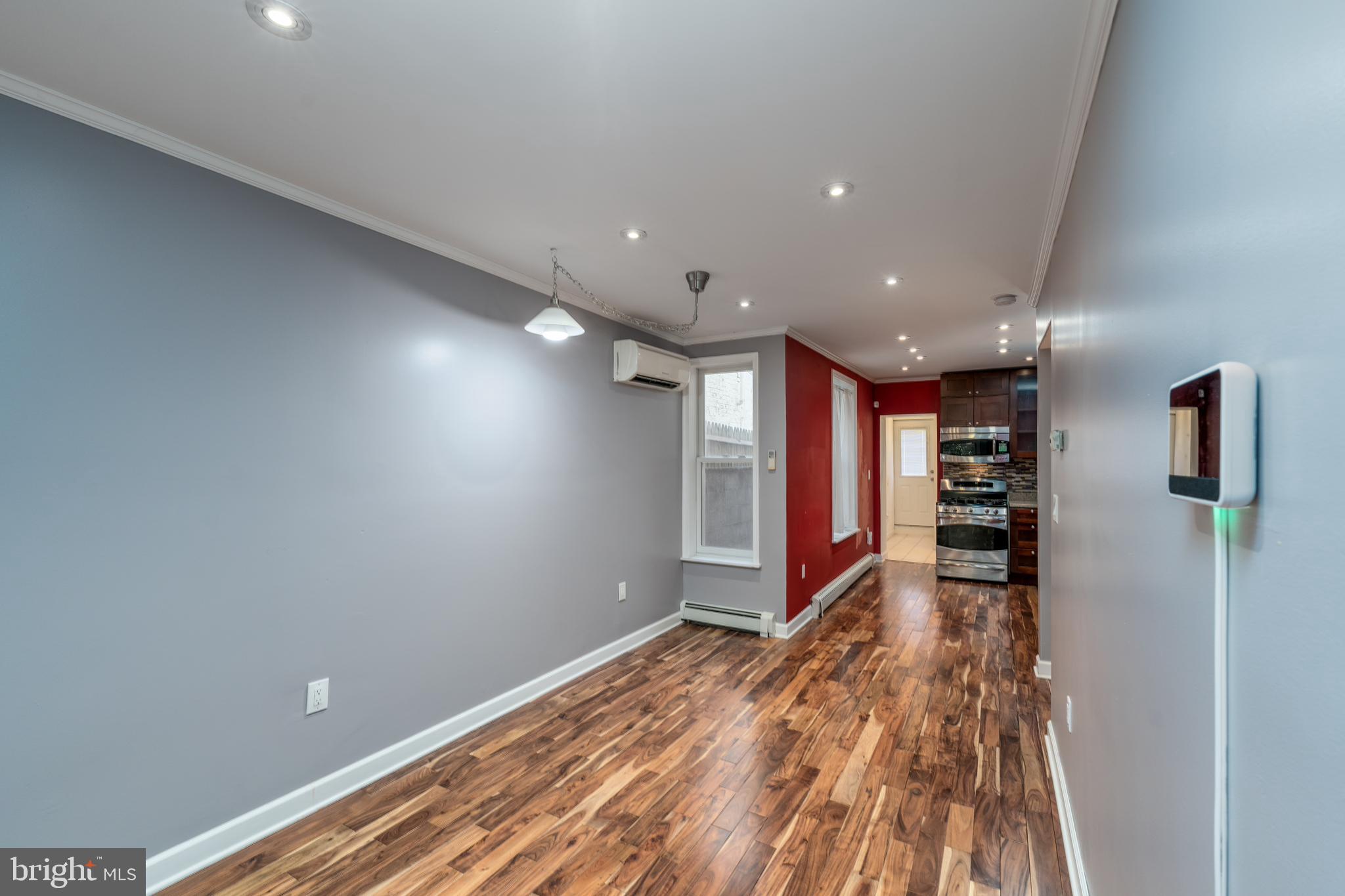 922 S BOULDIN STREET