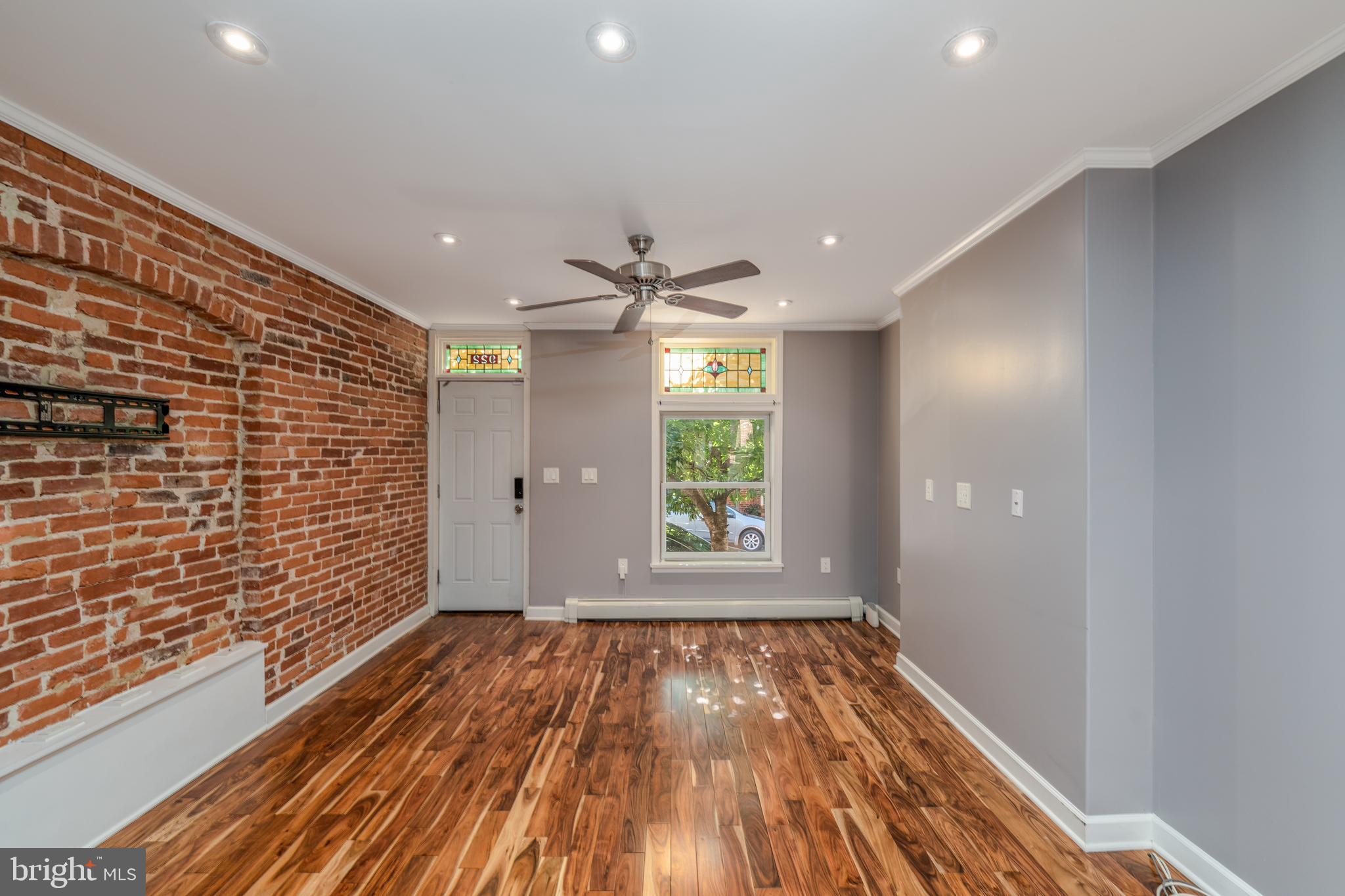 922 S BOULDIN STREET