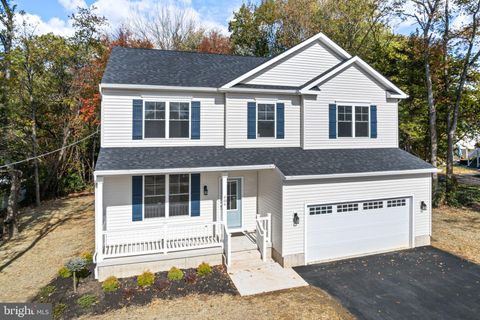 404 AZURE LANE GLASSBORO NJ 08028