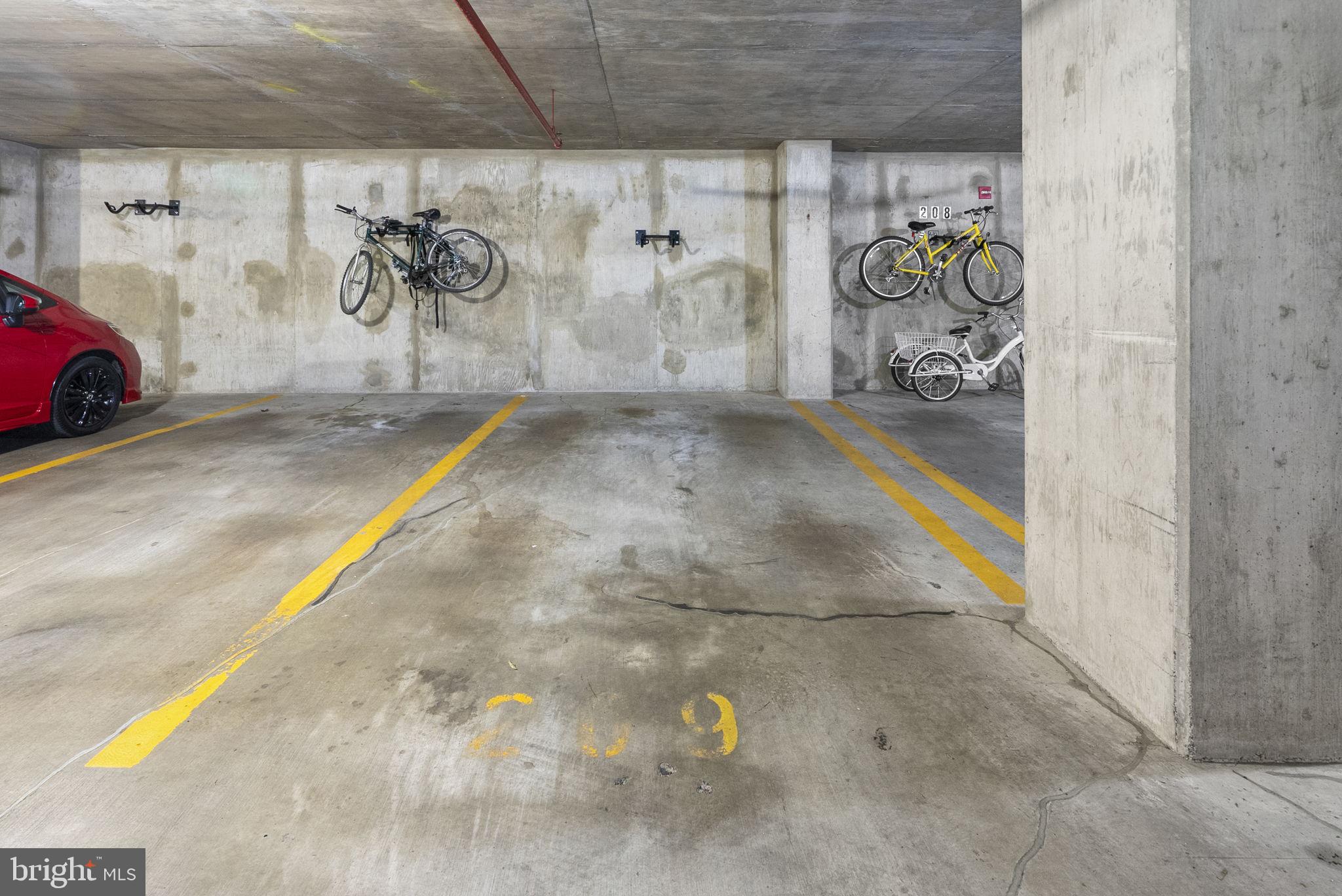 CRESCENT PLAZA - Residential