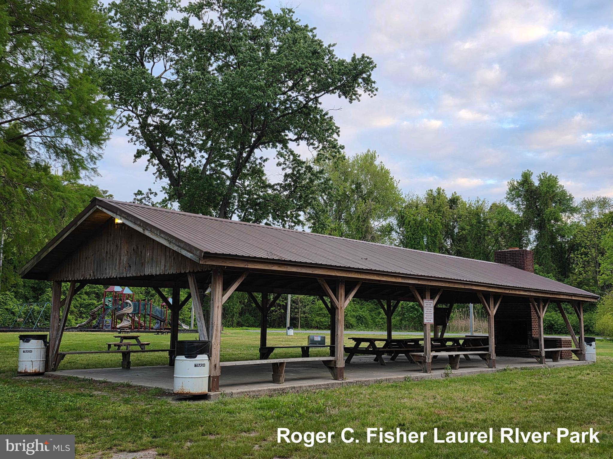 LAUREL - Residential