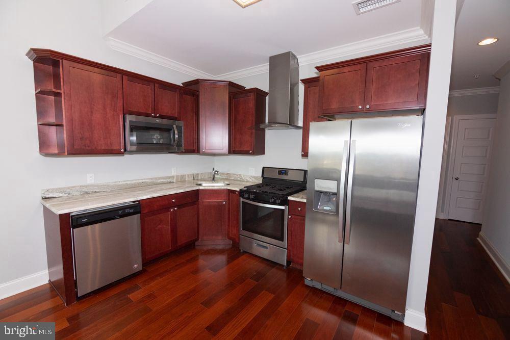 FISHTOWN - Residential Lease