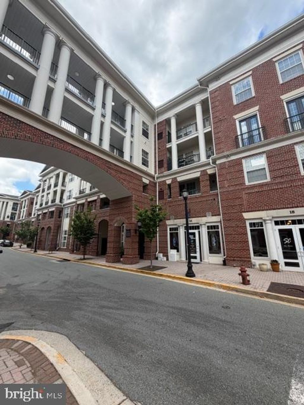 Photo of 7 Granite Place #316, GAITHERSBURG, MD 20878 (MLS # MDMC2228184)
