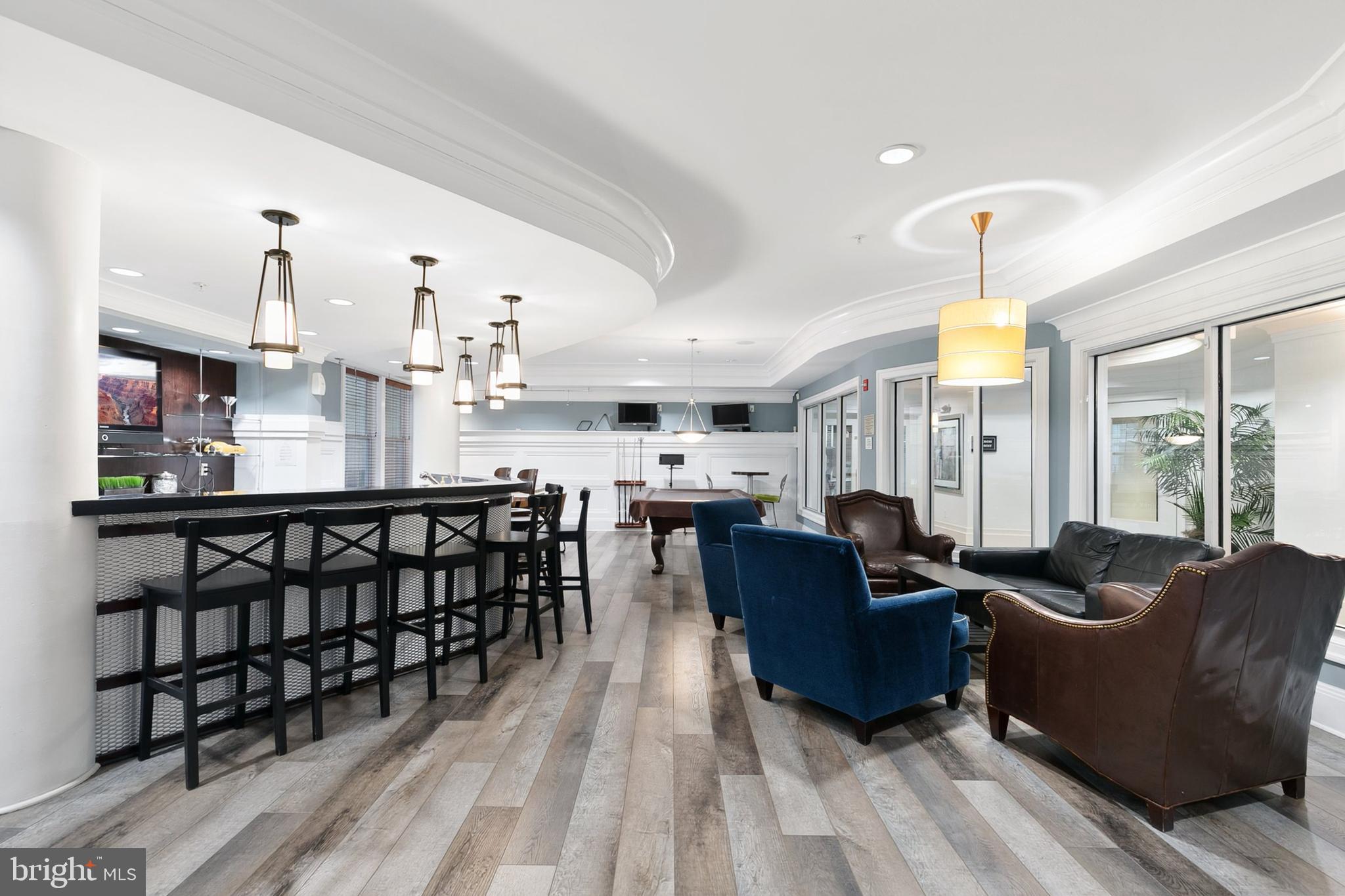 THE COLONNADE AT KENTLANDS - Residential