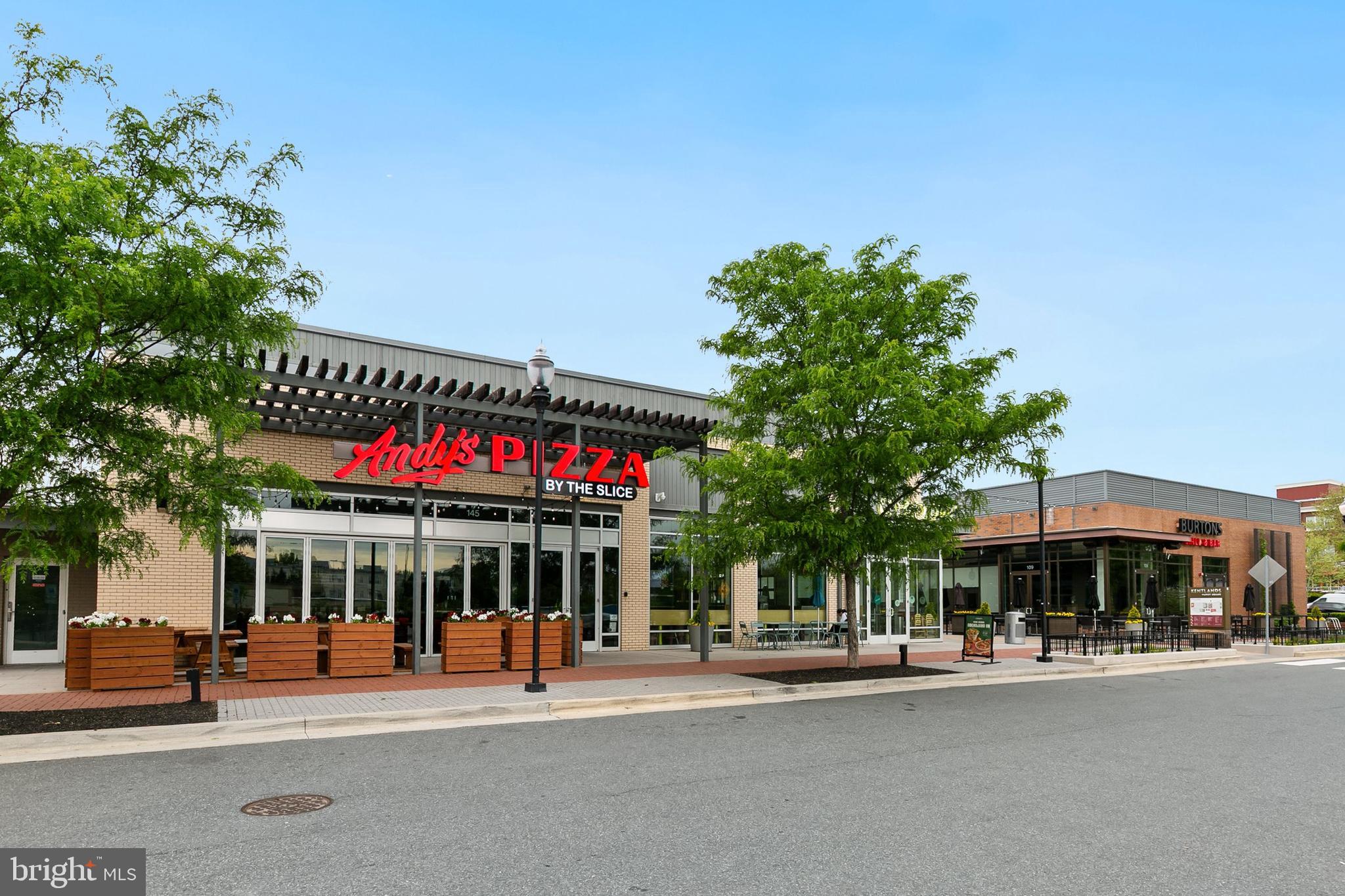 THE COLONNADE AT KENTLANDS - Residential