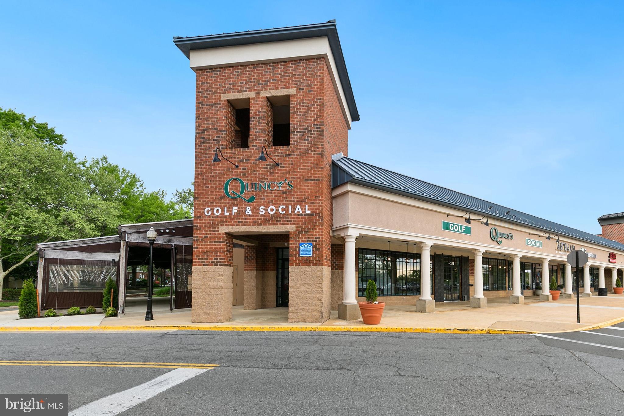 THE COLONNADE AT KENTLANDS - Residential