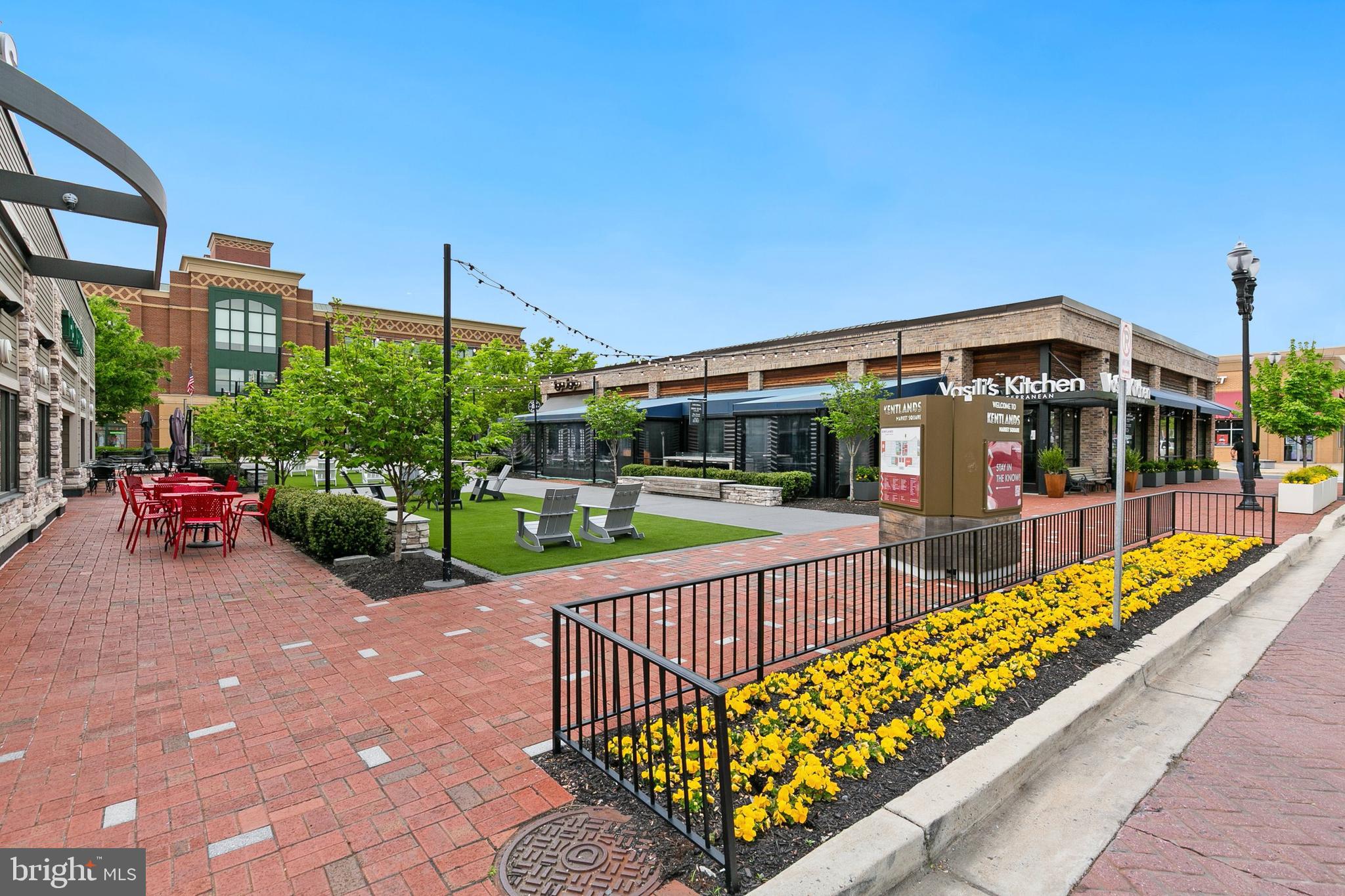 THE COLONNADE AT KENTLANDS - Residential