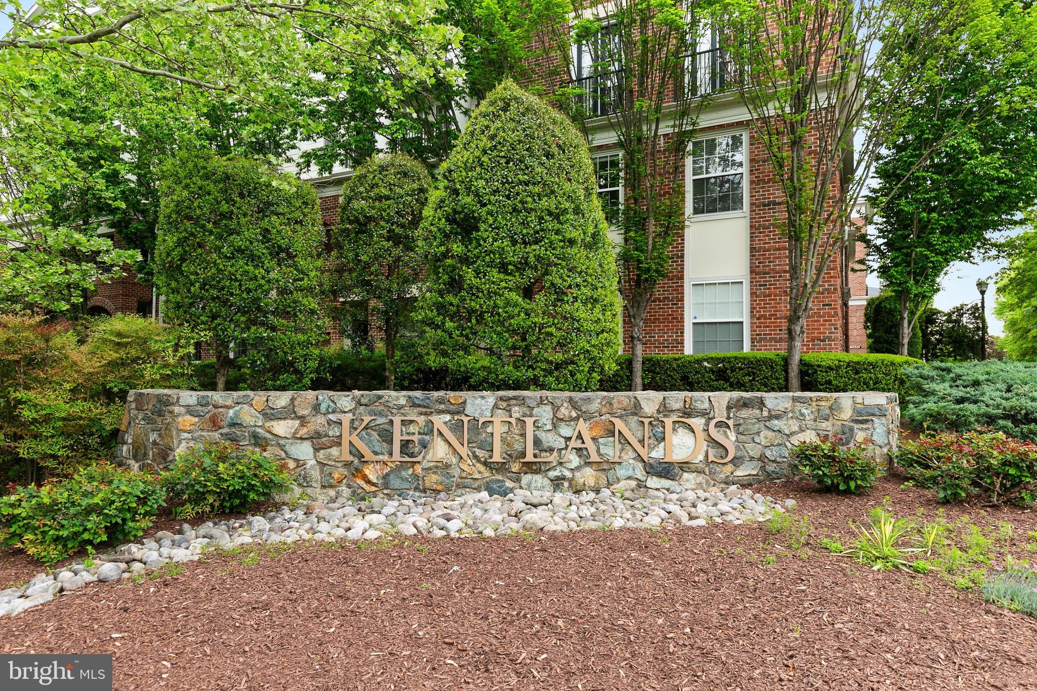 THE COLONNADE AT KENTLANDS - Residential
