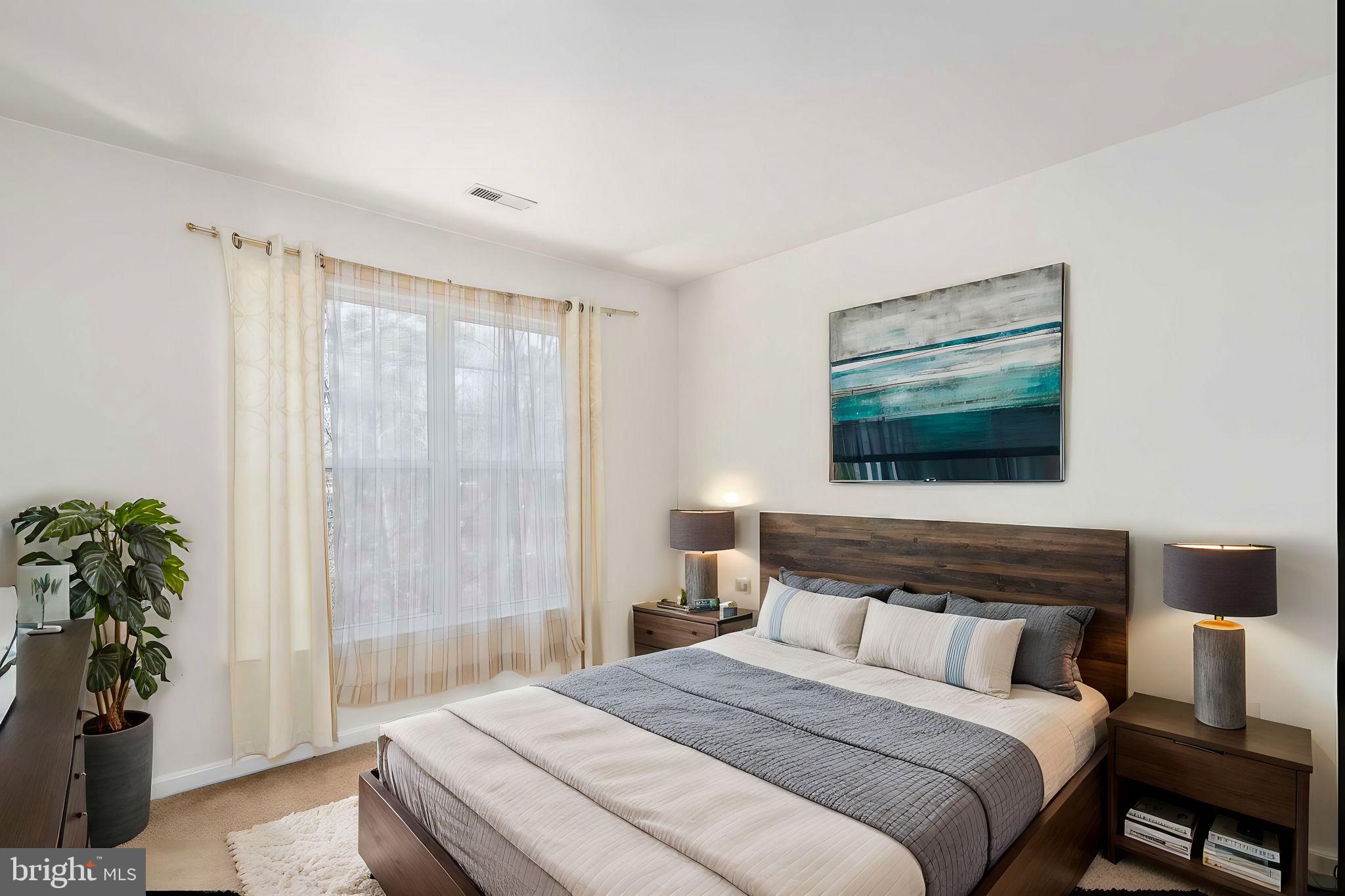 STONE RIVER - Residential