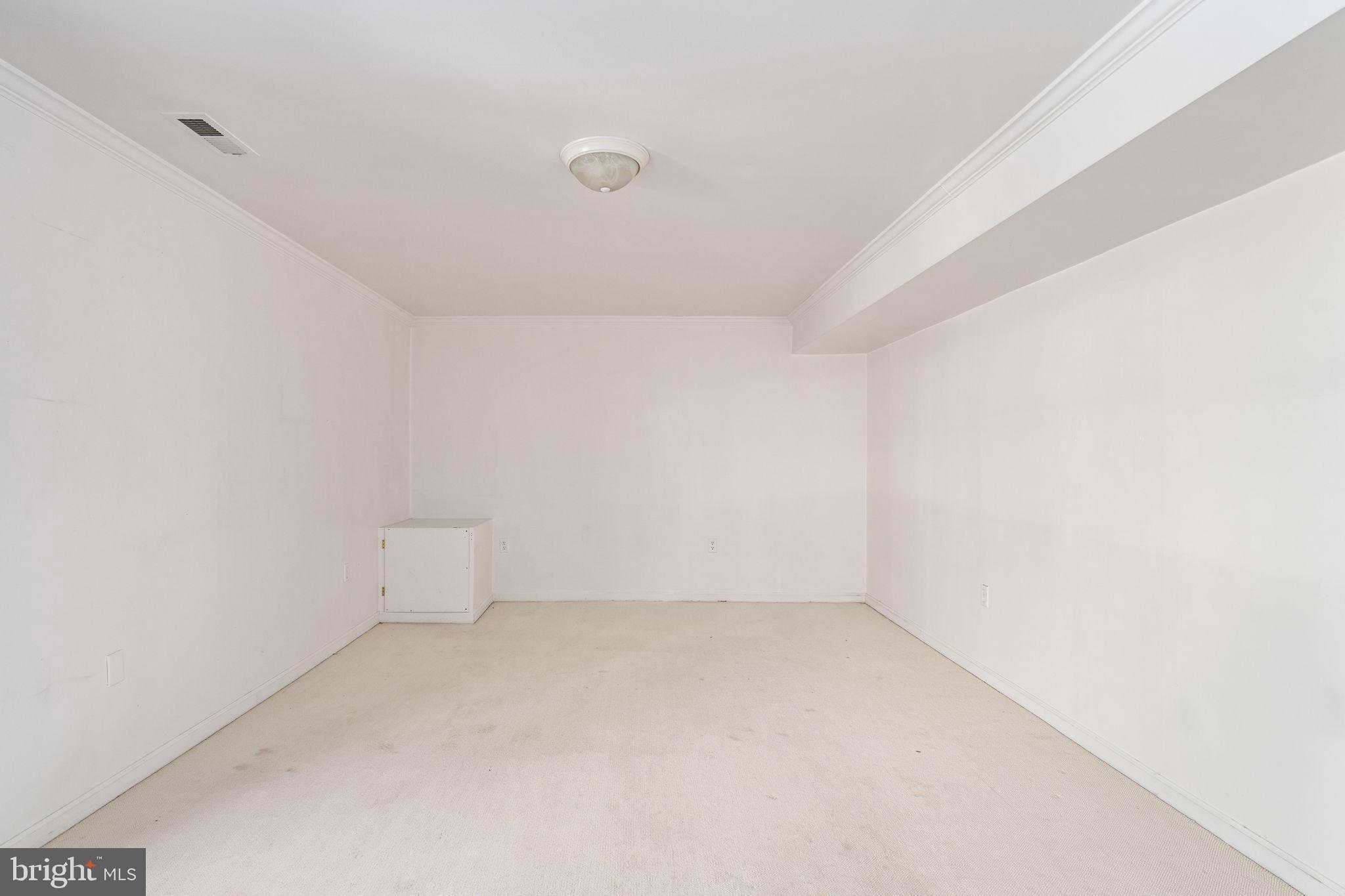 STONE RIVER - Residential