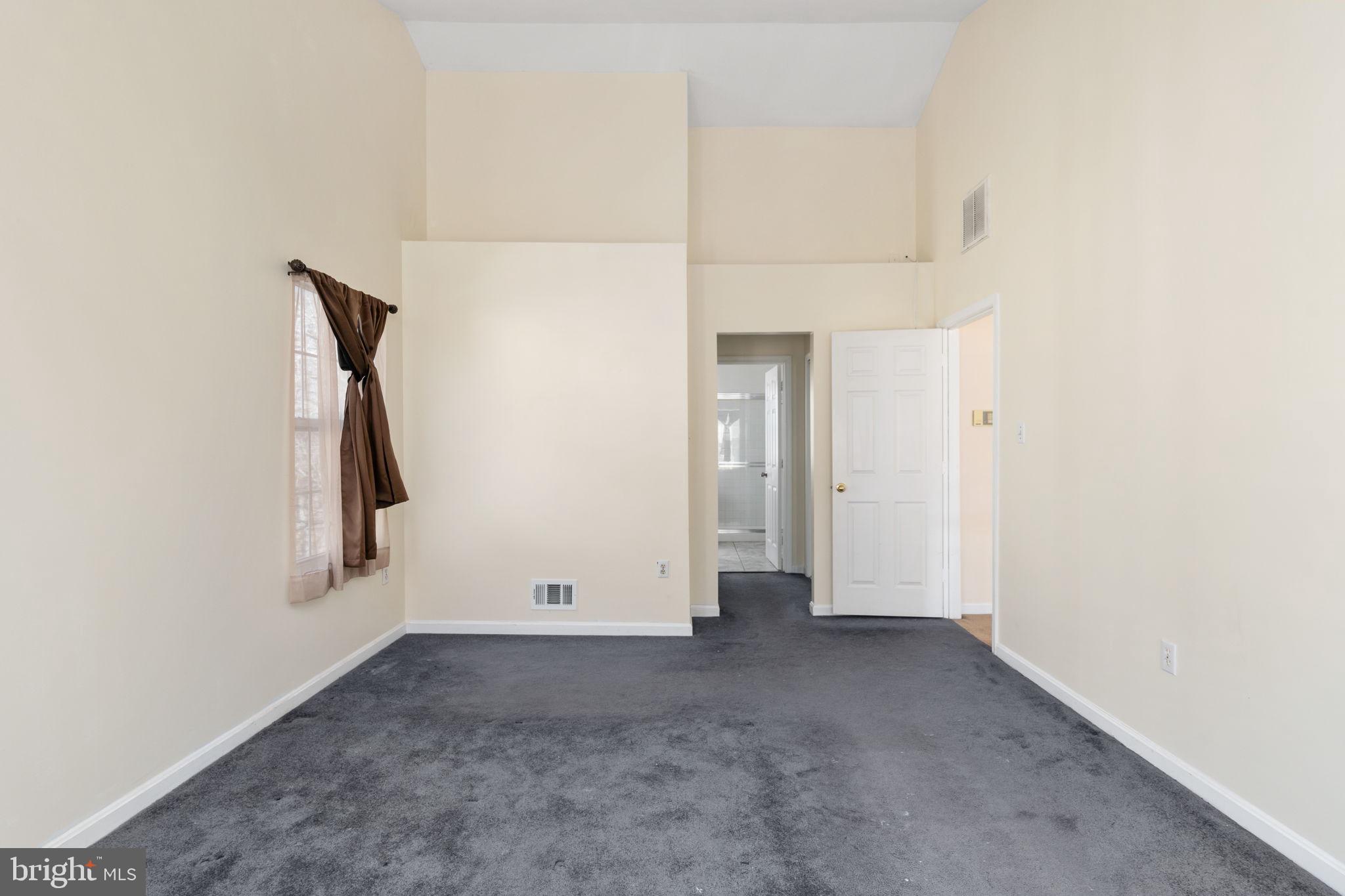 STONE RIVER - Residential