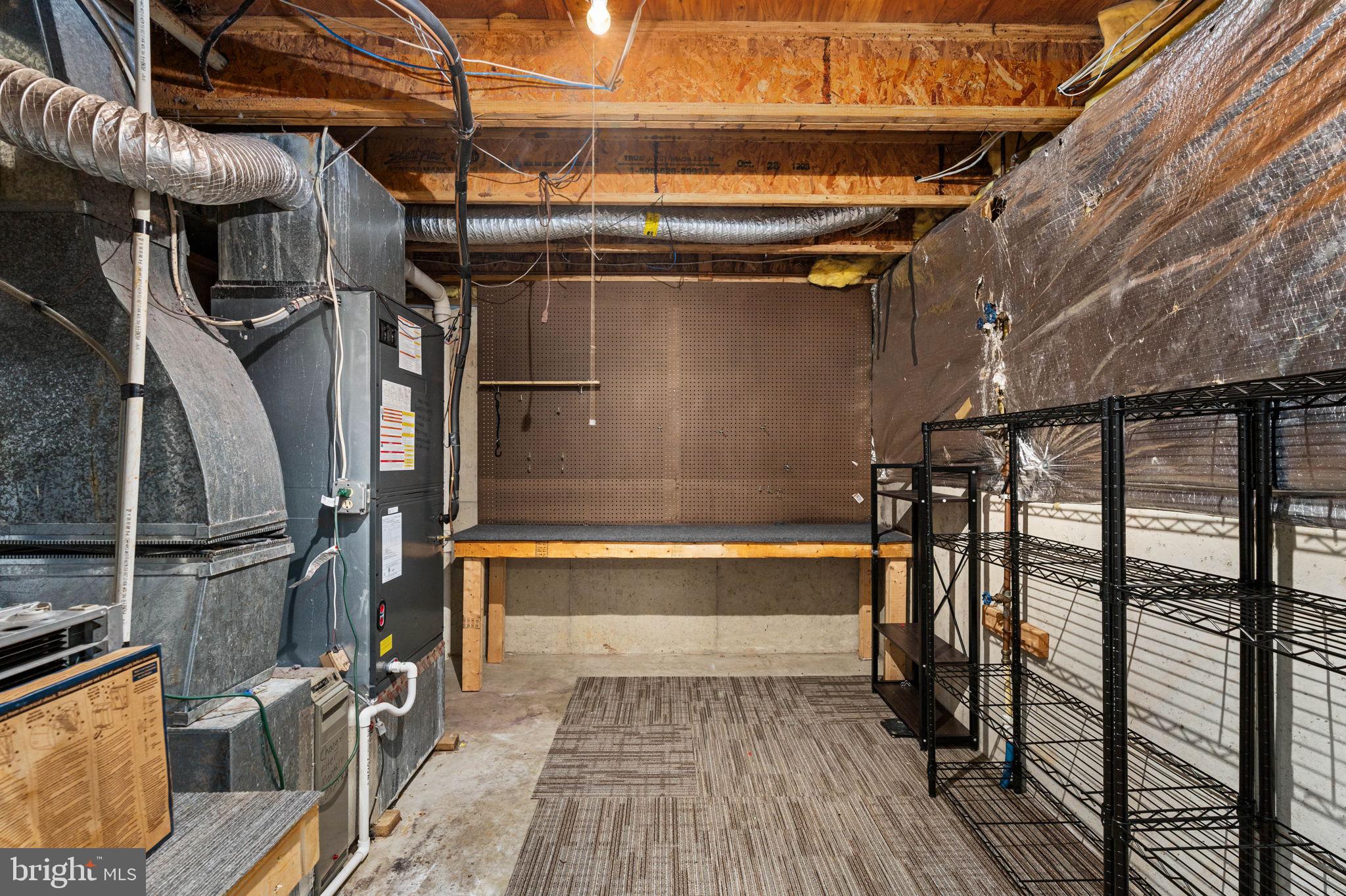 STONE RIVER - Residential