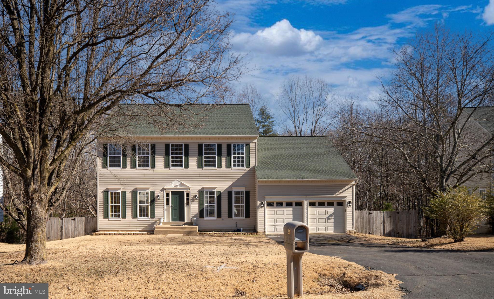 STONE RIVER - Residential