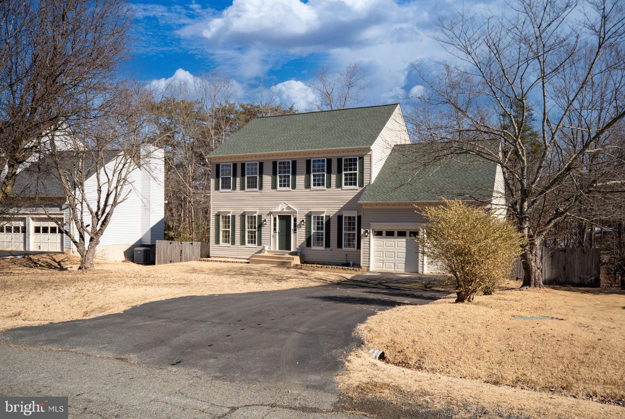 STONE RIVER - Residential