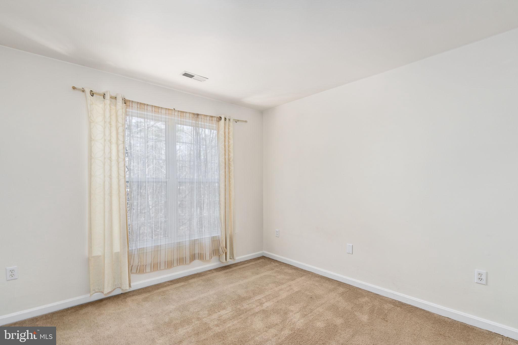 STONE RIVER - Residential