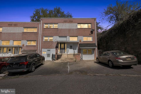 Multifamily For Sale - 2110 Delmar Drive<br/> FOLCROFT, PA 19032