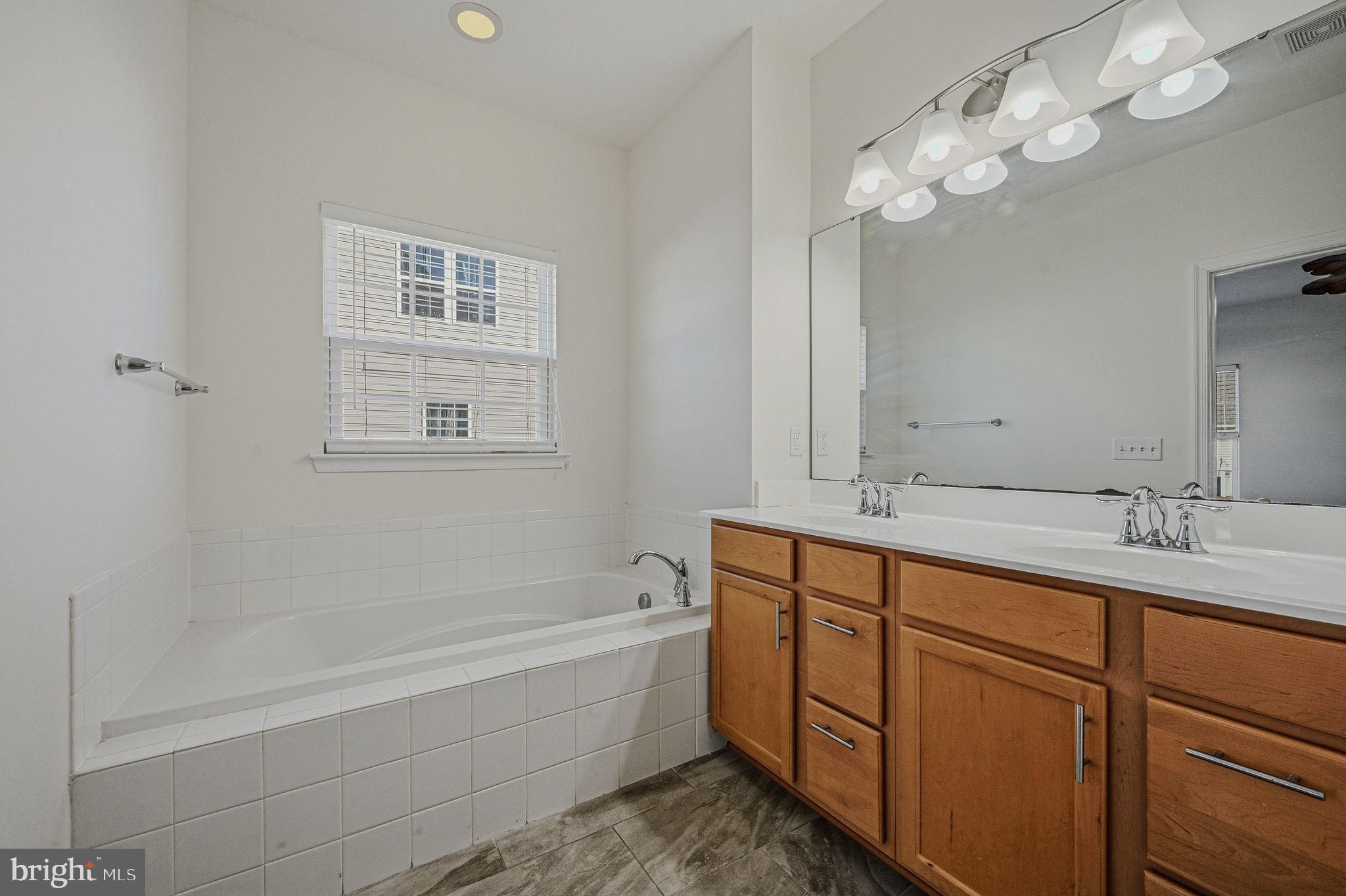 HOMESTEAD - Residential