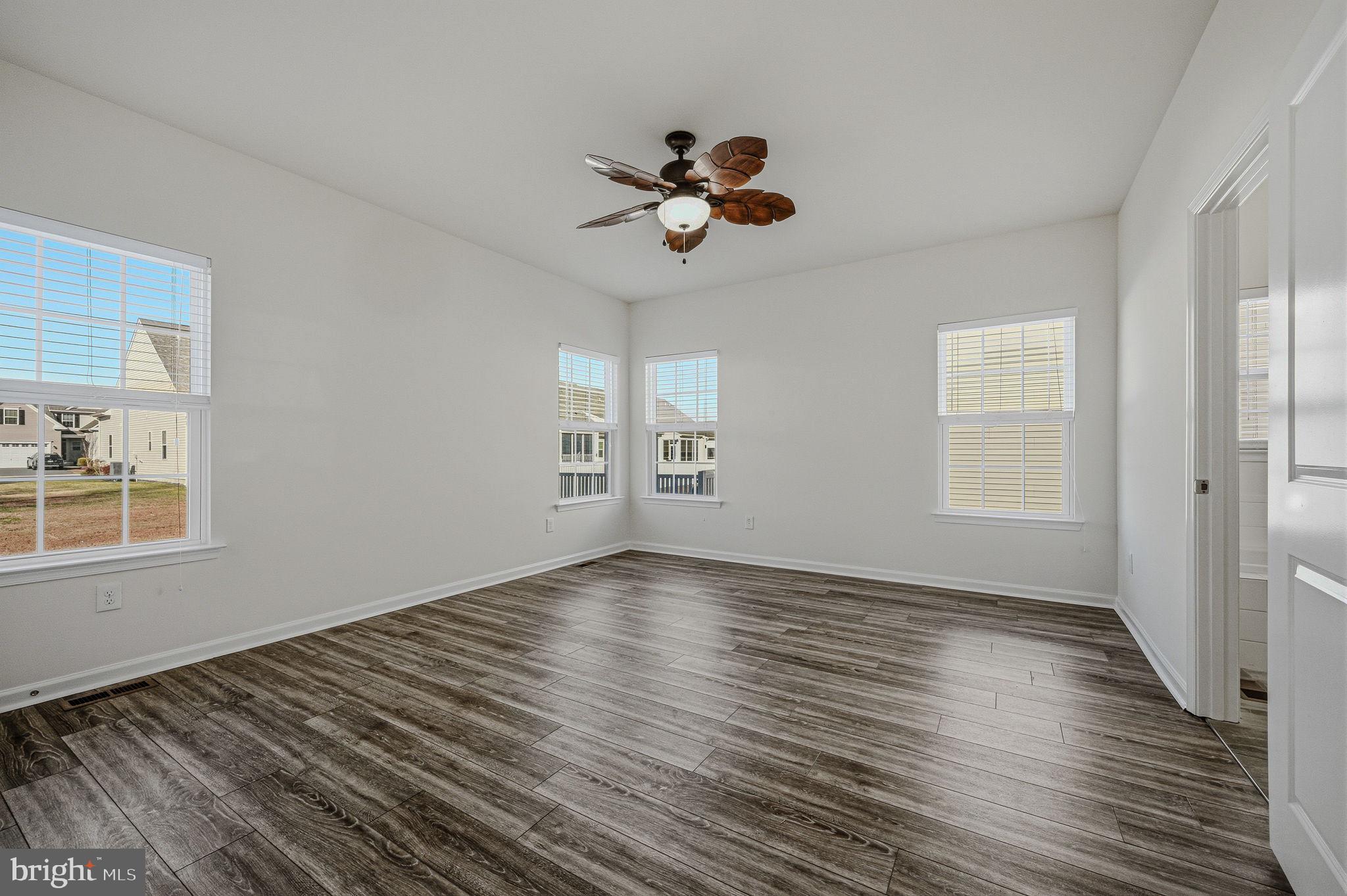 HOMESTEAD - Residential