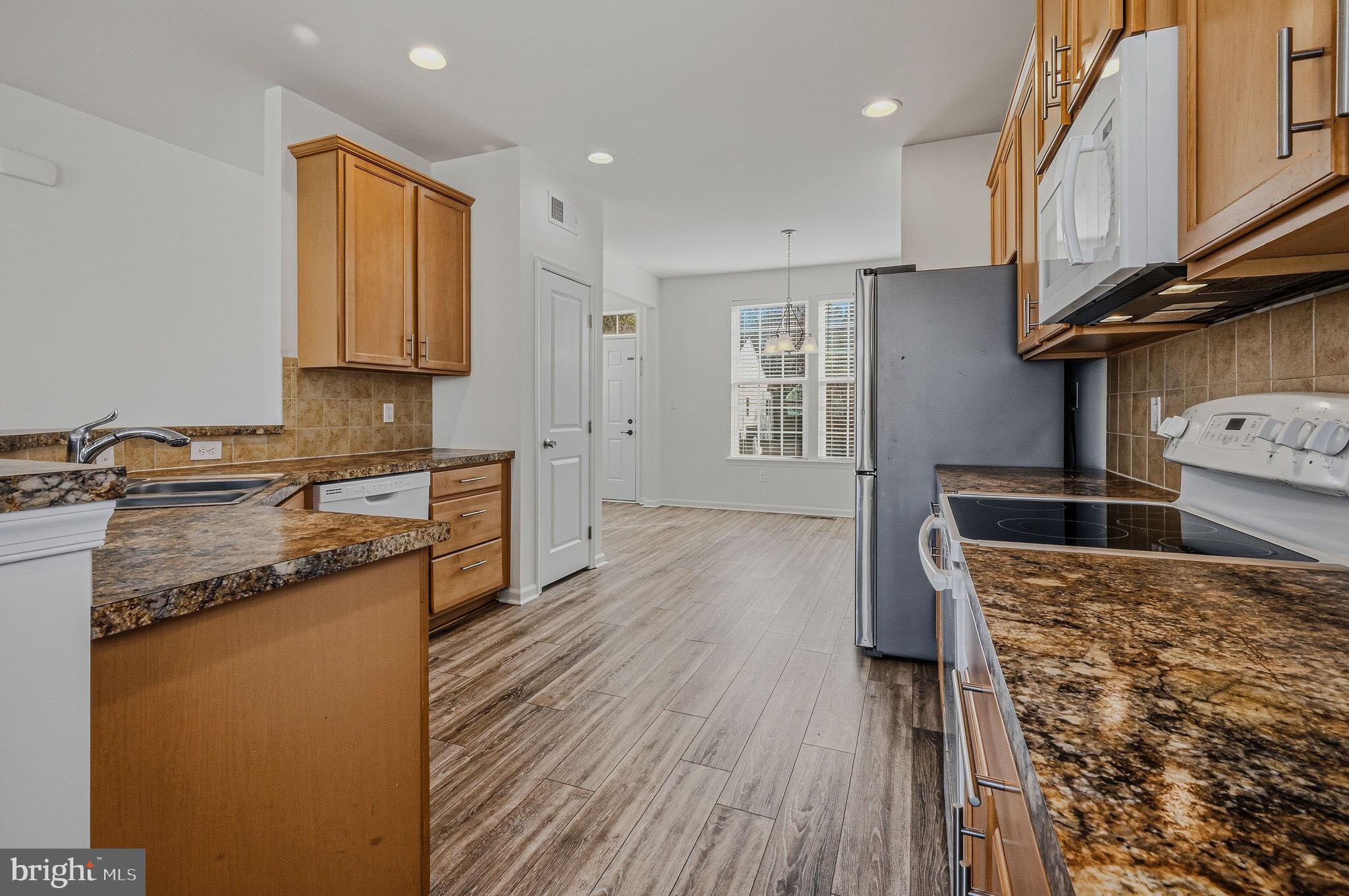 HOMESTEAD - Residential