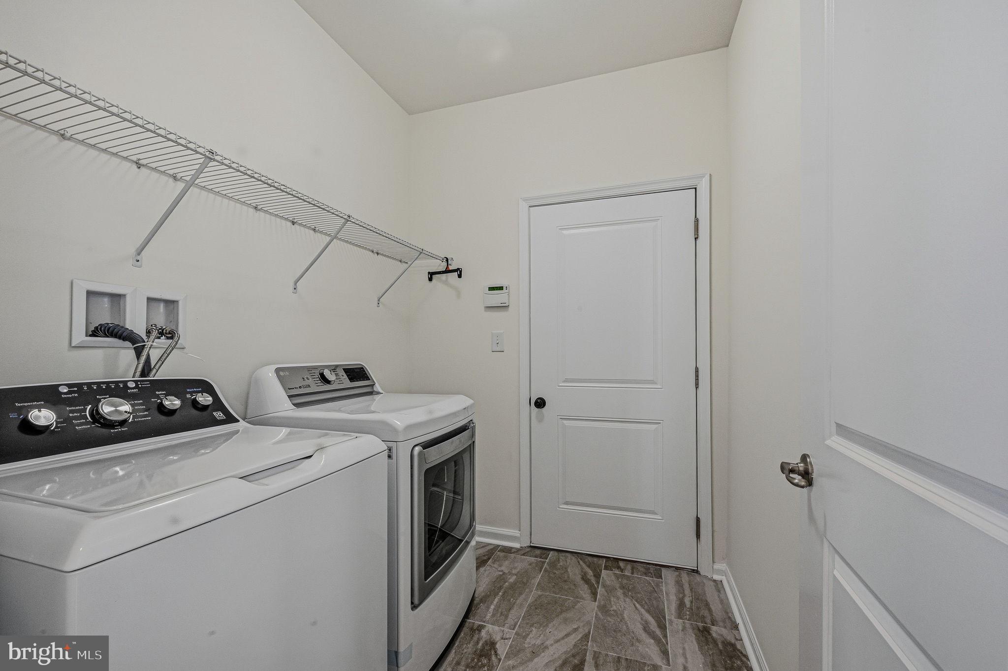 HOMESTEAD - Residential