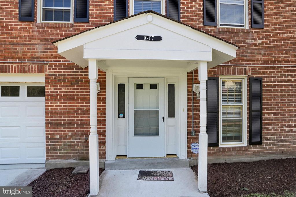 Photo of 9207 Hunting Pines Place, FAIRFAX, VA 22032 (MLS # VAFX2262336)