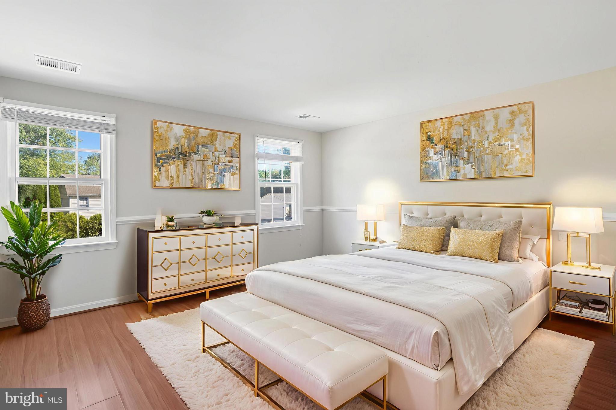 9207 HUNTING PINES PLACE