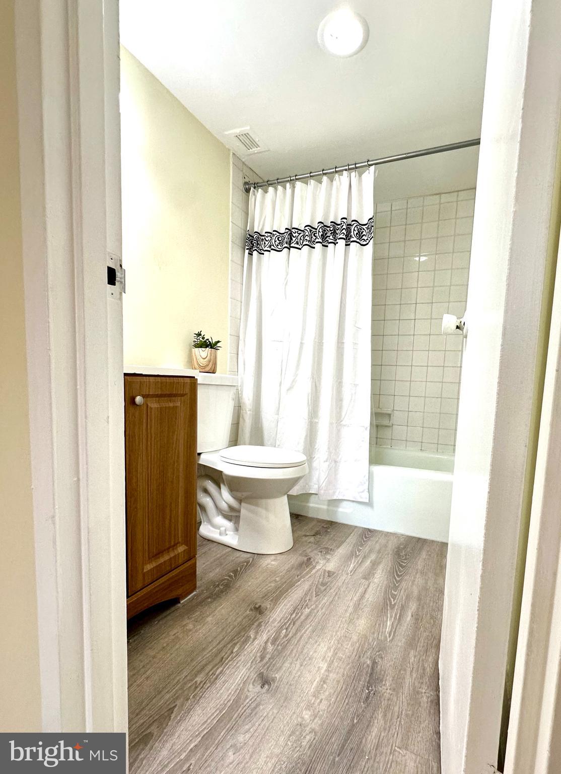 WESTCHESTER PARK - Residential