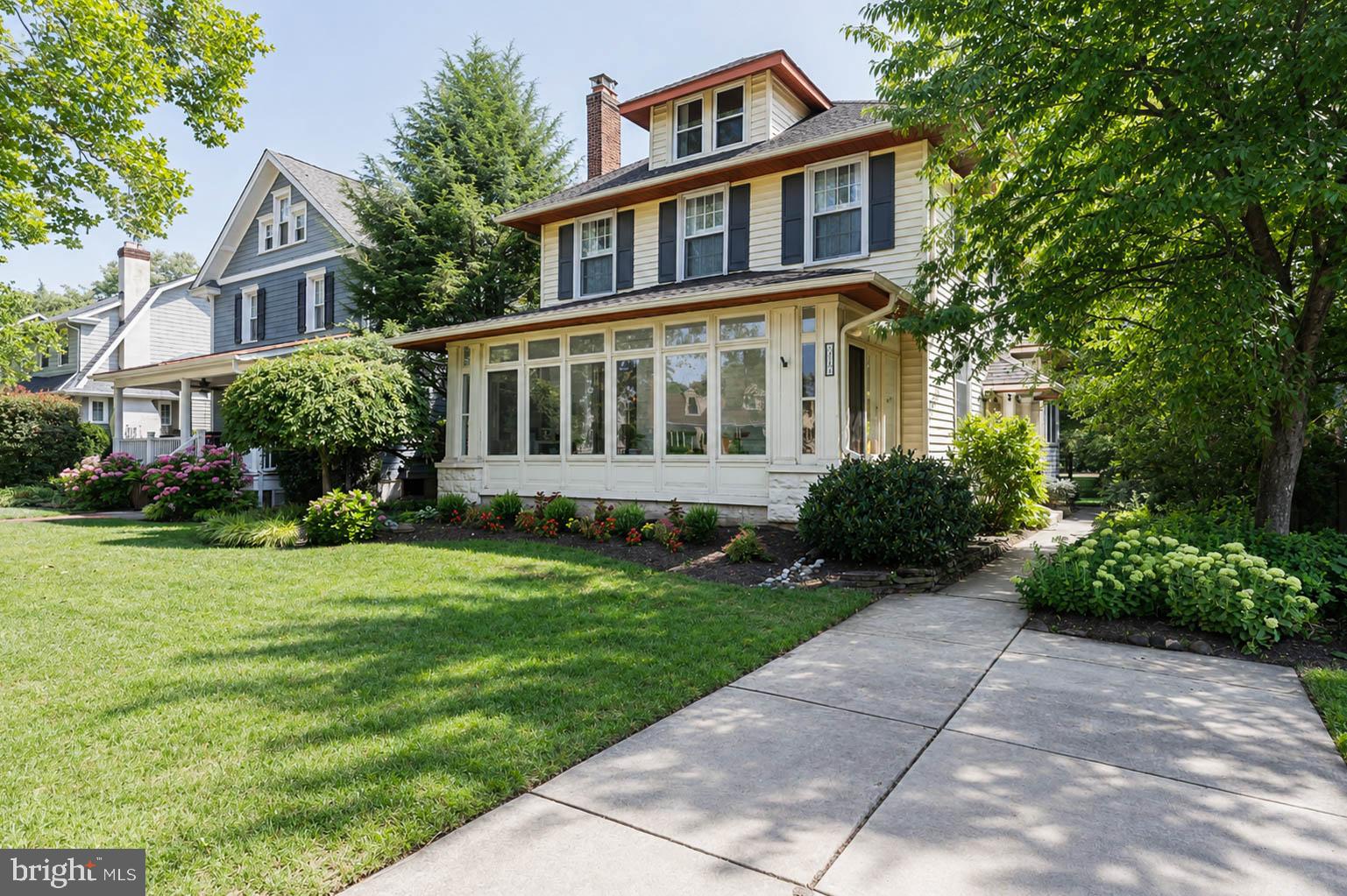 618 ELM TERRACE