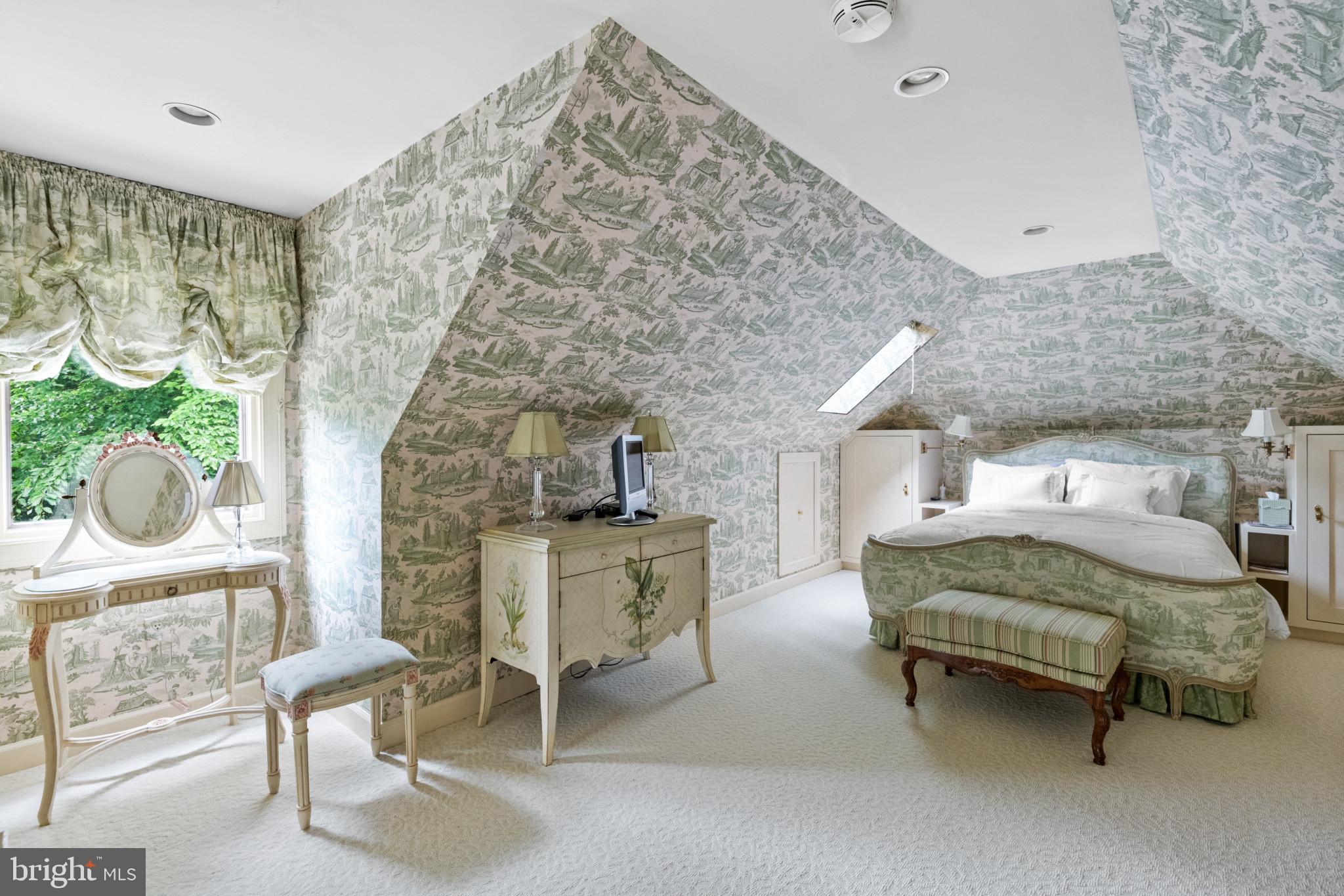 BURNING TREE ESTATES - Residential